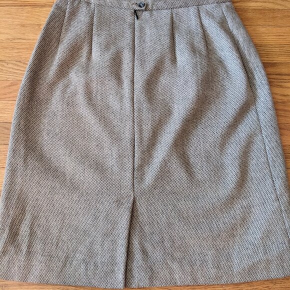 Harve Benard Tan Pencil Skirt - Picture 3 of 4